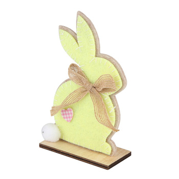 Figurka drewniana zając z serduszkiem 7,5x14 cm Altom Design