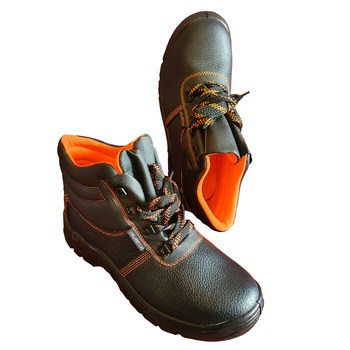 Trzewiki ochronne rozmiar 46 z metalowym podnoskiem