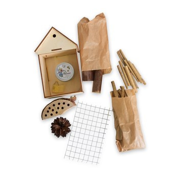 odlotowy hotel dla owadów Legutko