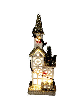 Drewniany kościół z podświetleniem 40 cm