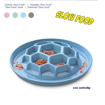 Zabawka dla kotów, małych i średnich psów, z funkcją spowalniającą jedzenie, wymiary 32x32x6 cm