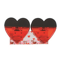 Klips w kształcie serca z magnesem