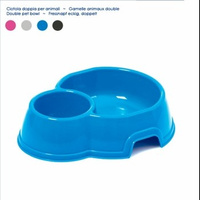 Miska dwukomorowa dla kotów i psów, plastikowa; do wody i pokarmu; wymiary: 21 x 6 x 21 cm; dostępne kolory: czerwona, szara, niebieska, czarna