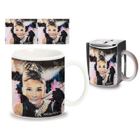 Kubek z nadrukiem aktorki Audrey Hepburn  pojemność 470 ml