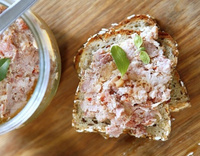 Kiełbasa z czosnkiem Szubryt 300g